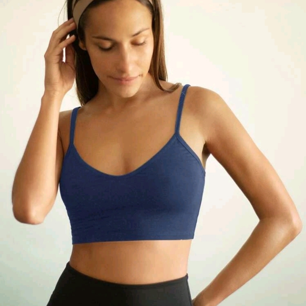 3/$21 Long Line Sports Top